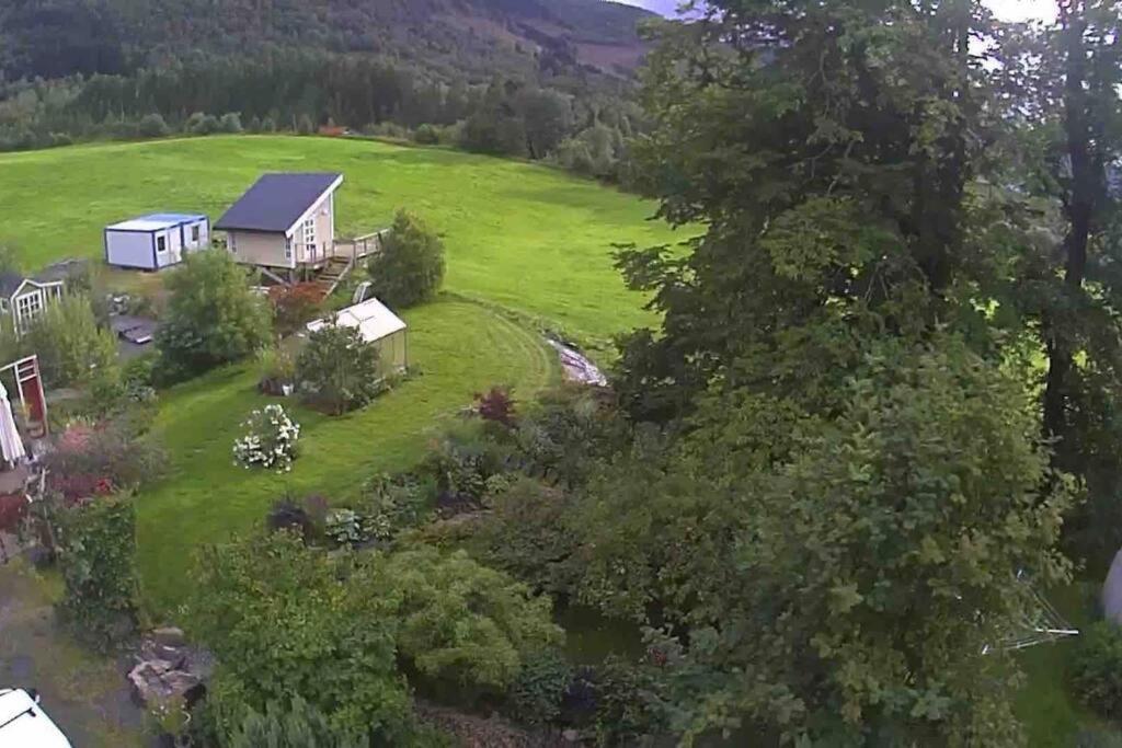 Minihus Med Drommeutsikt Til Sunnmorsalpene Lägenhet Aure  Exteriör bild